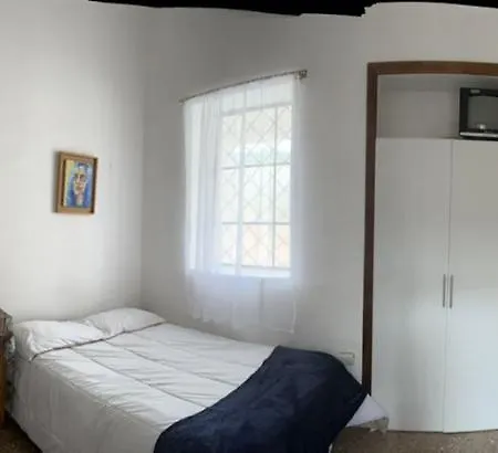 Hostel Las Palmas Vilcabamba Exterior photo